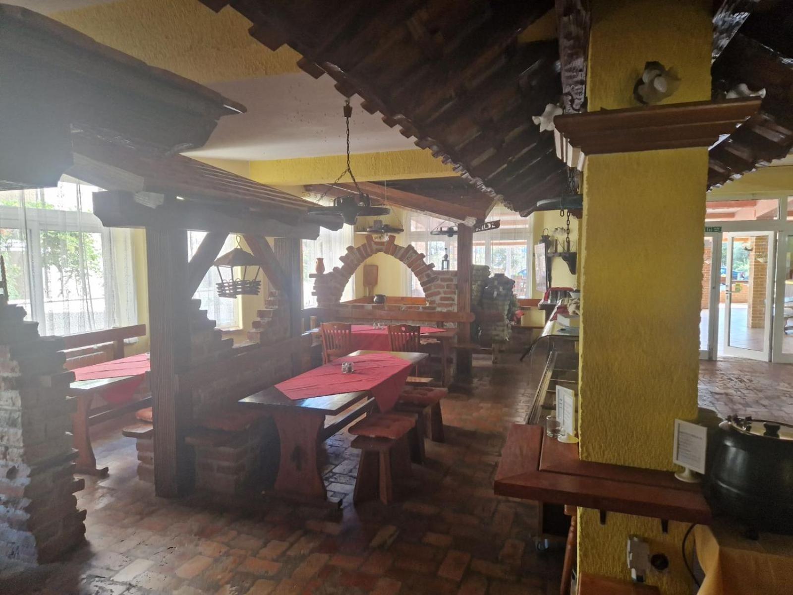 Biergarten Medulin Exteriér fotografie