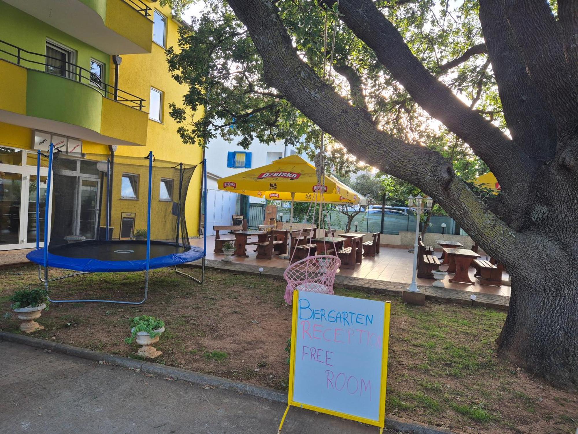 Biergarten Medulin Exteriér fotografie
